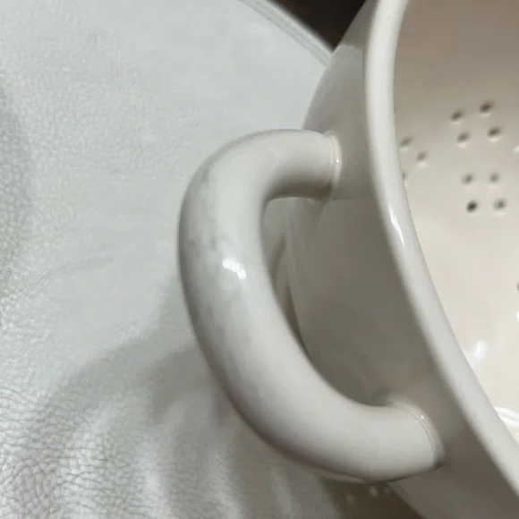 Rae Dunn Fresh Cream Colander - Picture 3 of 3